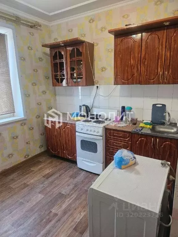 1-к кв. Белгородская область, Старый Оскол Восточный мкр, 10 (37.0 м) - Фото 0
