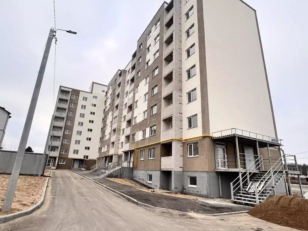 2-к кв. Владимирская область, Владимир ул. Всесвятская, 15 (49.0 м) - Фото 0