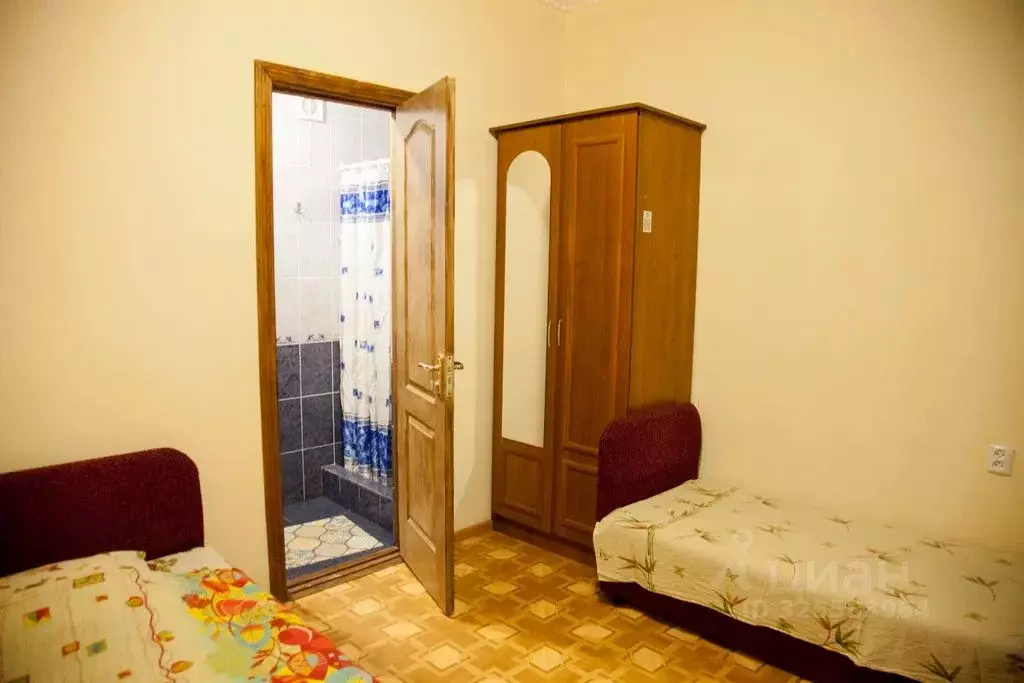 Комната Крым, Судак ул. Гагарина, 45Б - Фото 2