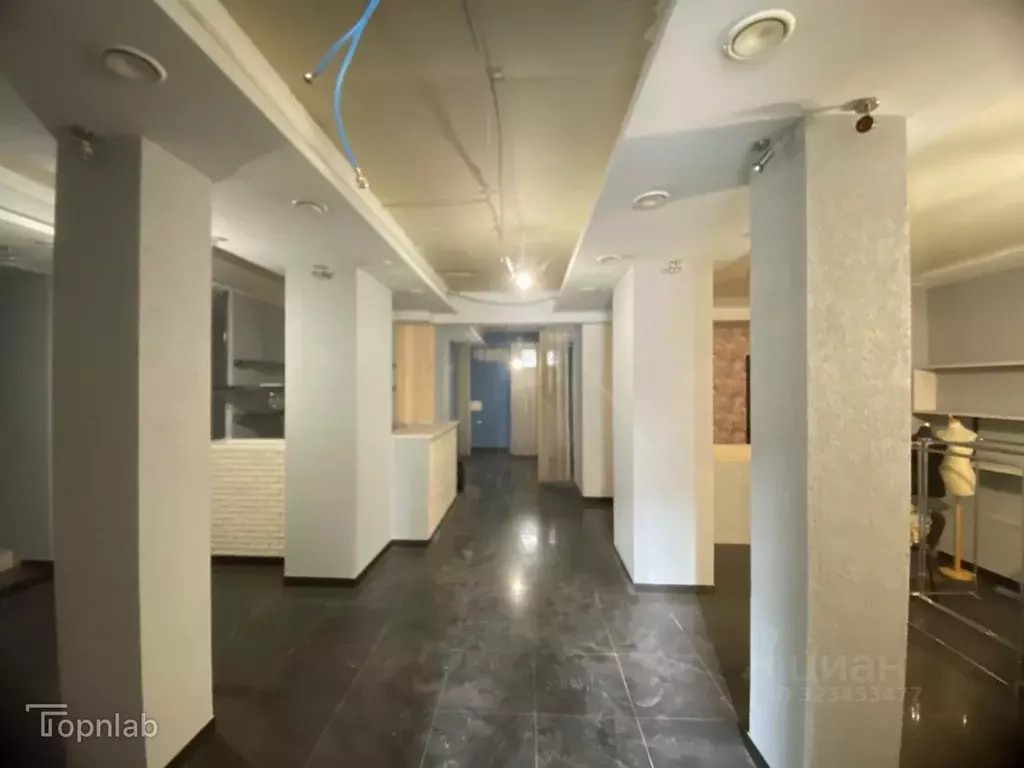 Помещение свободного назначения в Кабардино-Балкария, Нальчик просп. ... - Фото 2