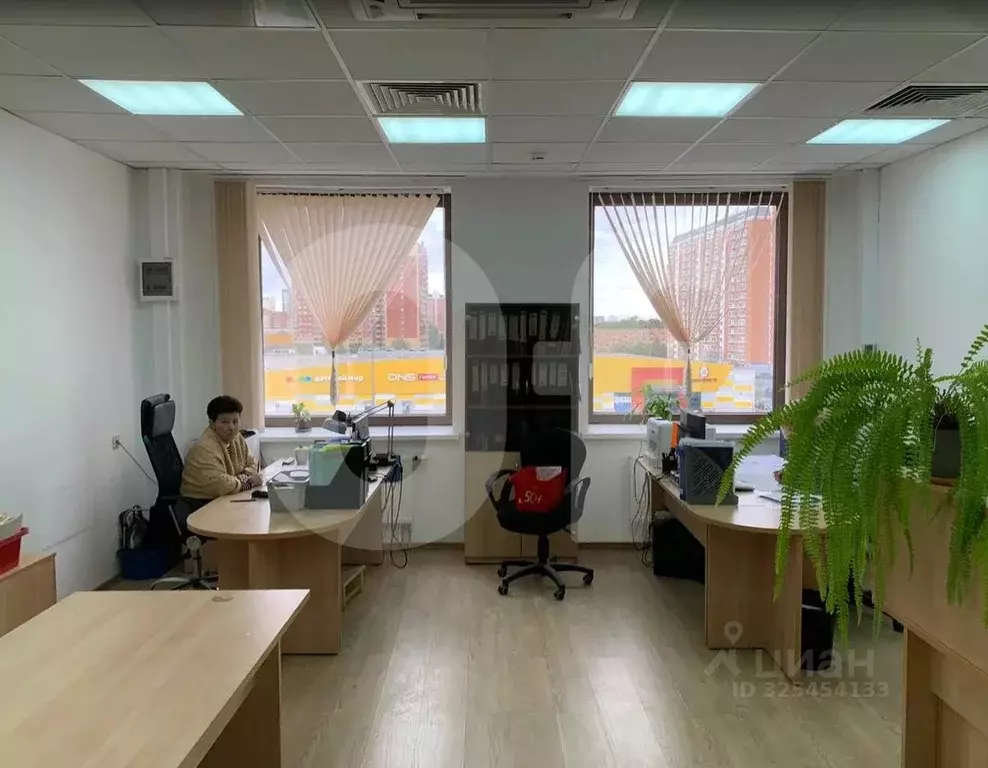 Офис в Московская область, Красногорск городской округ, Путилково пгт, ... - Фото 1