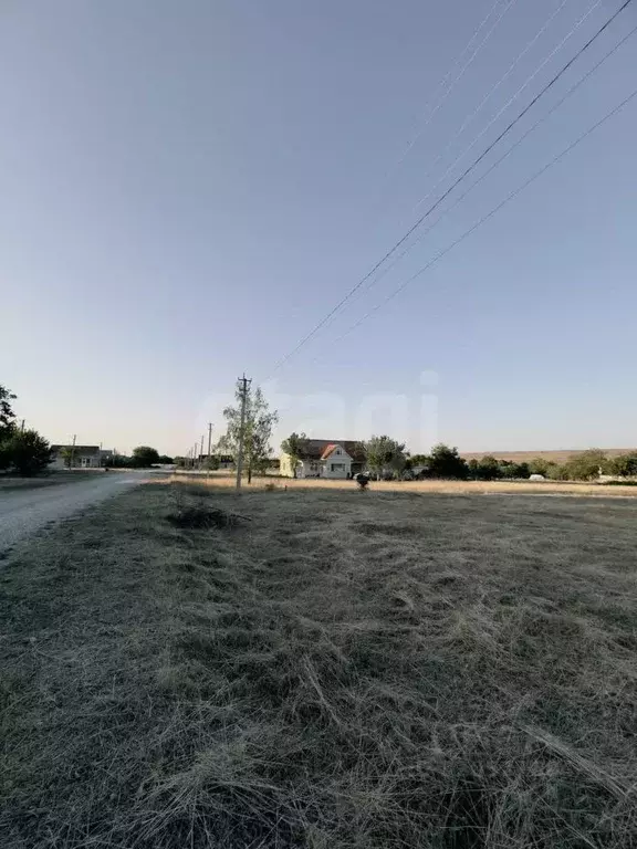 Участок в Крым, Белогорский район, с. Васильевка ул. Объездная, 25 ... - Фото 1