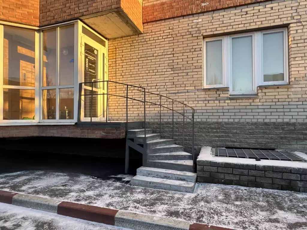 Офис в Омская область, Омск просп. Комарова, 9к2 (75 м) - Фото 2