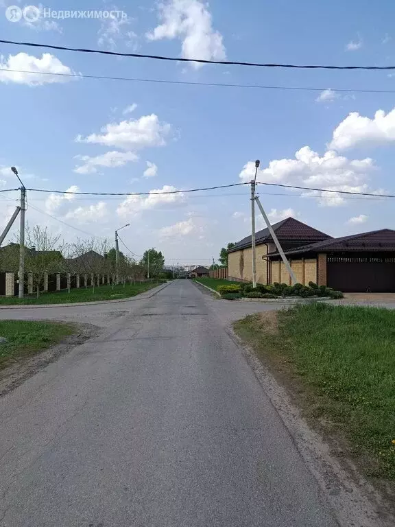 Участок в посёлок Дубовое, Ясная улица, 9 (15 м) - Фото 0
