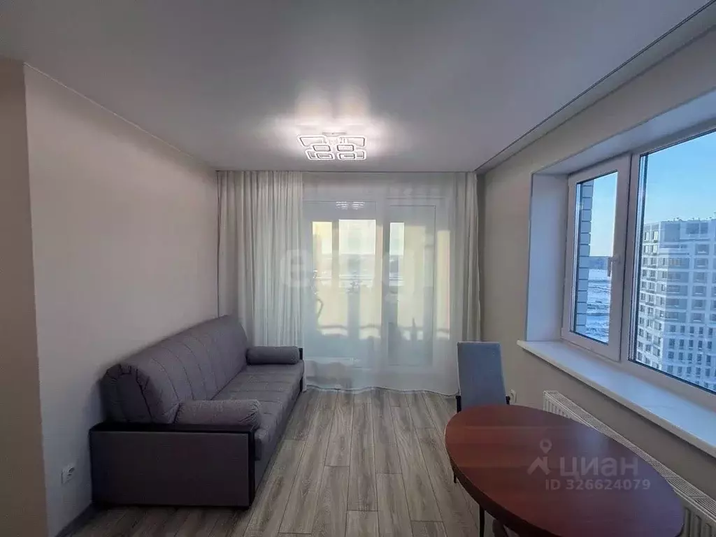 1-к кв. Тюменская область, Тюмень ул. Новоселов, 96 (35.0 м) - Фото 2