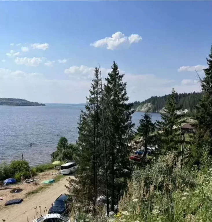 Участок в Пермский край, Добрянский муниципальный округ, Полазна рп  ... - Фото 1