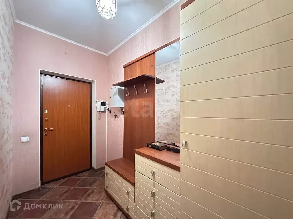 Продаётся 2-к квартира, 70.3 м - Фото 0