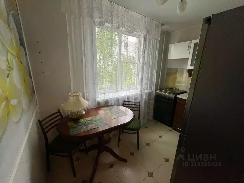 1-к кв. Коми, Сыктывкар ул. Малышева, 18 (36.0 м) - Фото 1