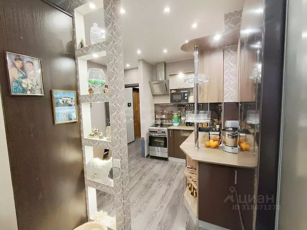 1-к кв. Тюменская область, Тюмень ул. Тимофея Чаркова, 79к2 (53.0 м) - Фото 1