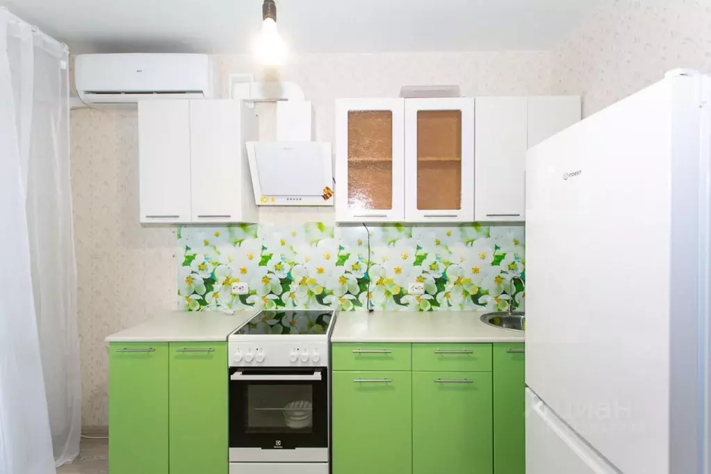 1-к кв. Новосибирская область, Новосибирск ул. Титова, 253/3 (40.0 м) - Фото 0