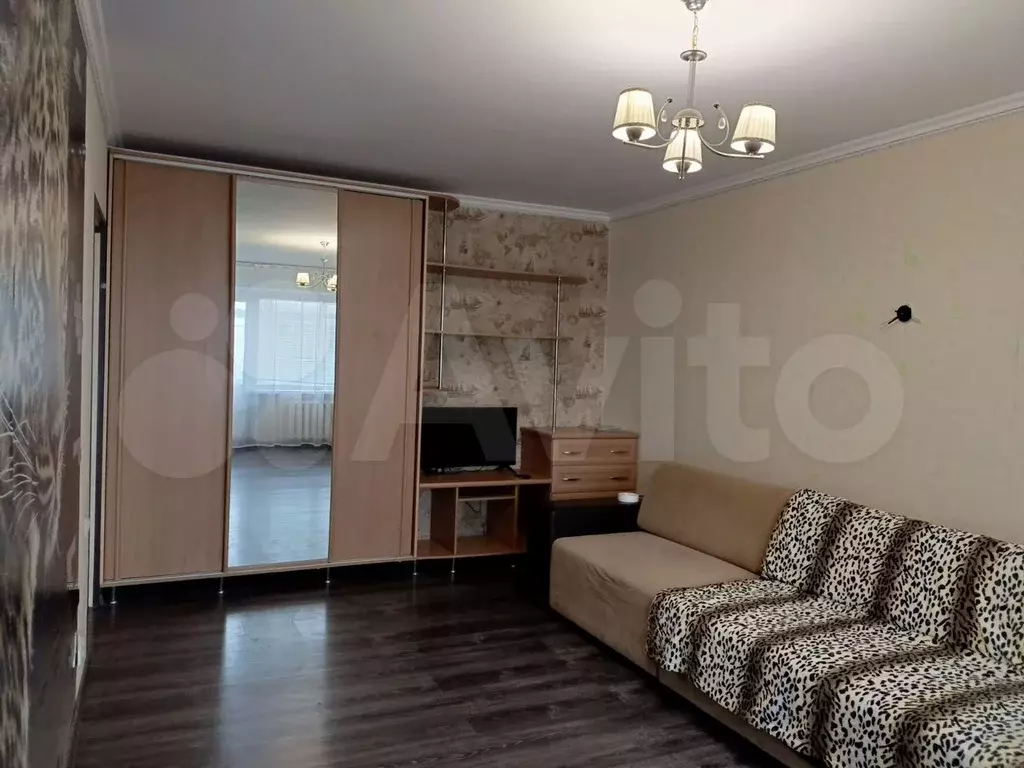 1-к. квартира, 38 м, 6/10 эт. - Фото 1