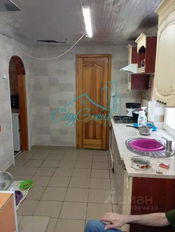 2-к кв. Оренбургская область, Гайский муниципальный округ, пос. ... - Фото 2