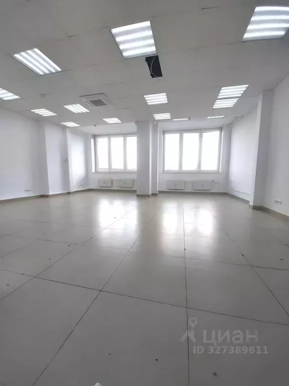 Помещение свободного назначения в Санкт-Петербург пос. Парголово, ул. ... - Фото 1