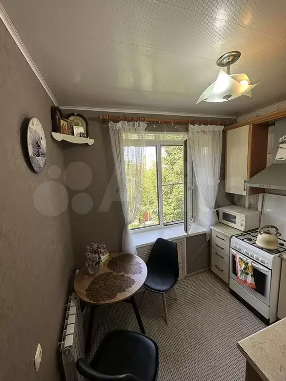 2-к. квартира, 46 м, 5/5 эт. - Фото 1