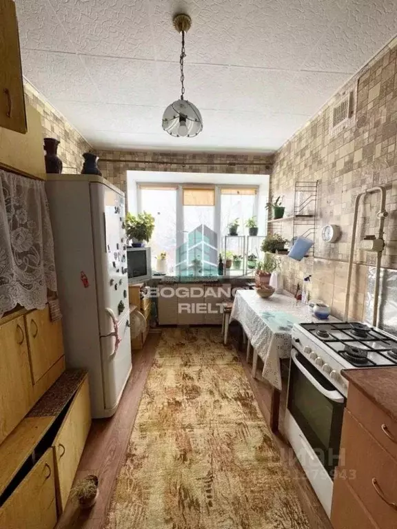 2-к кв. Омская область, Омский район, пос. Магистральный Молодежная ... - Фото 0