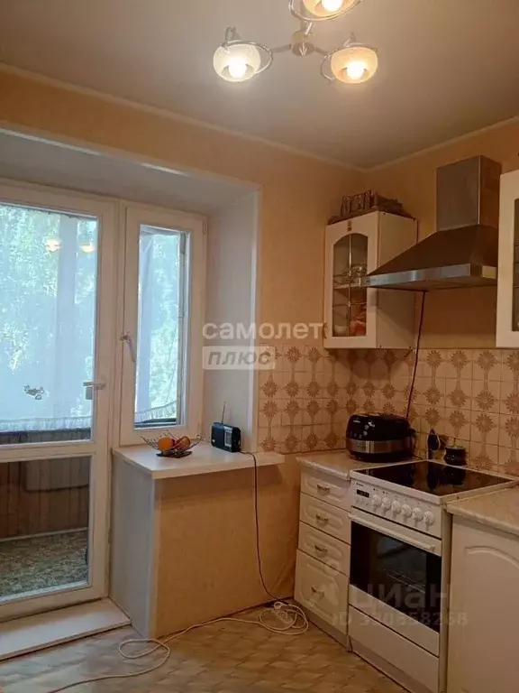 2-к кв. Тюменская область, Тюмень ул. Станционная, 16Б (50.0 м) - Фото 1