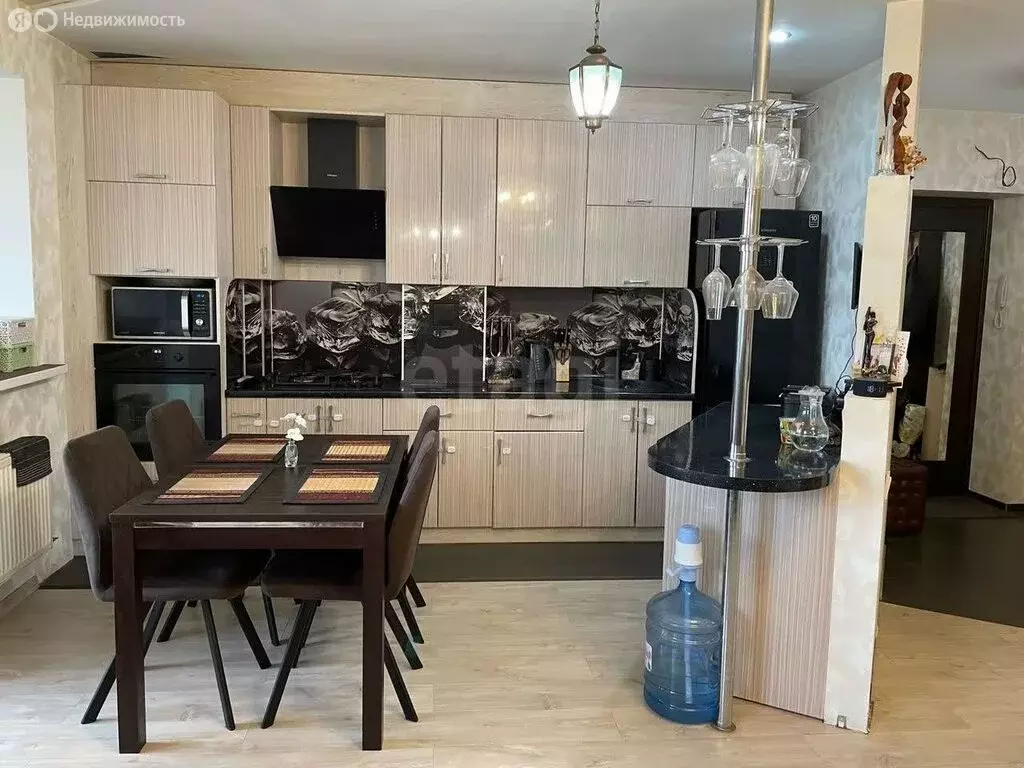 3-комнатная квартира: Сыктывкар, район Лесозавод, Школьная улица, 2/3 ... - Фото 2