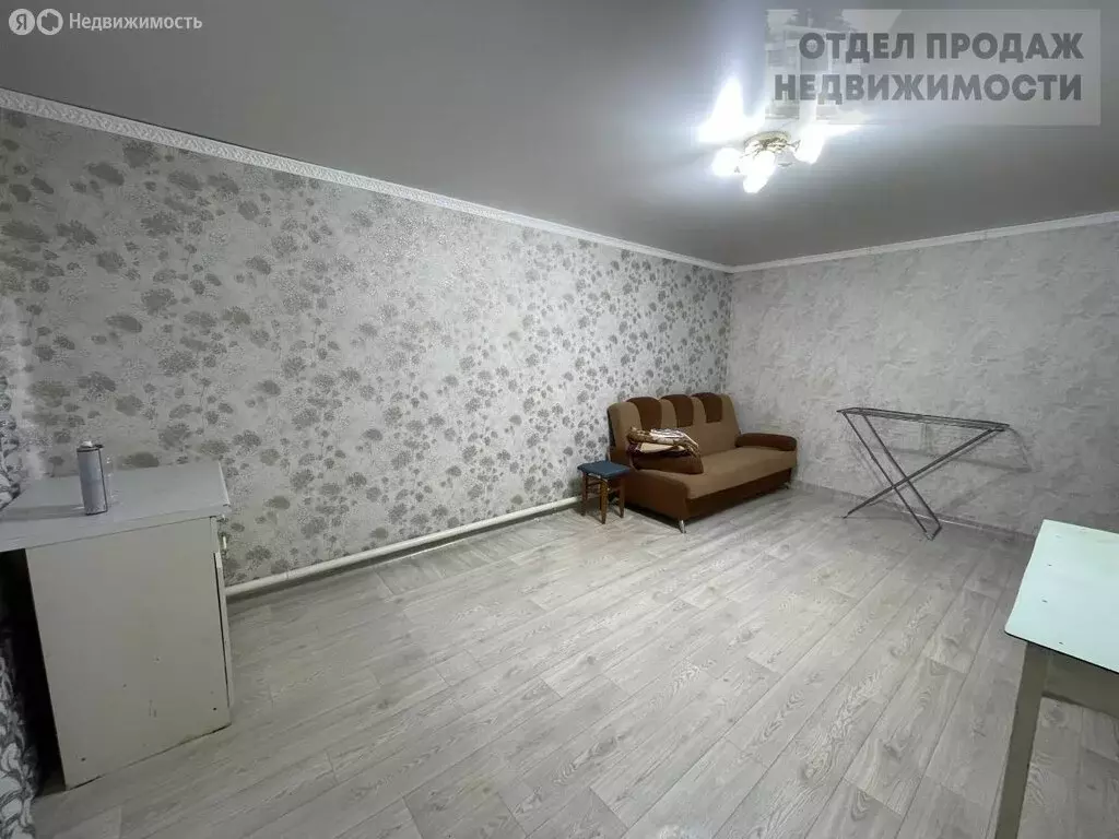 Дом в Крымск, Советская улица (100 м) - Фото 1