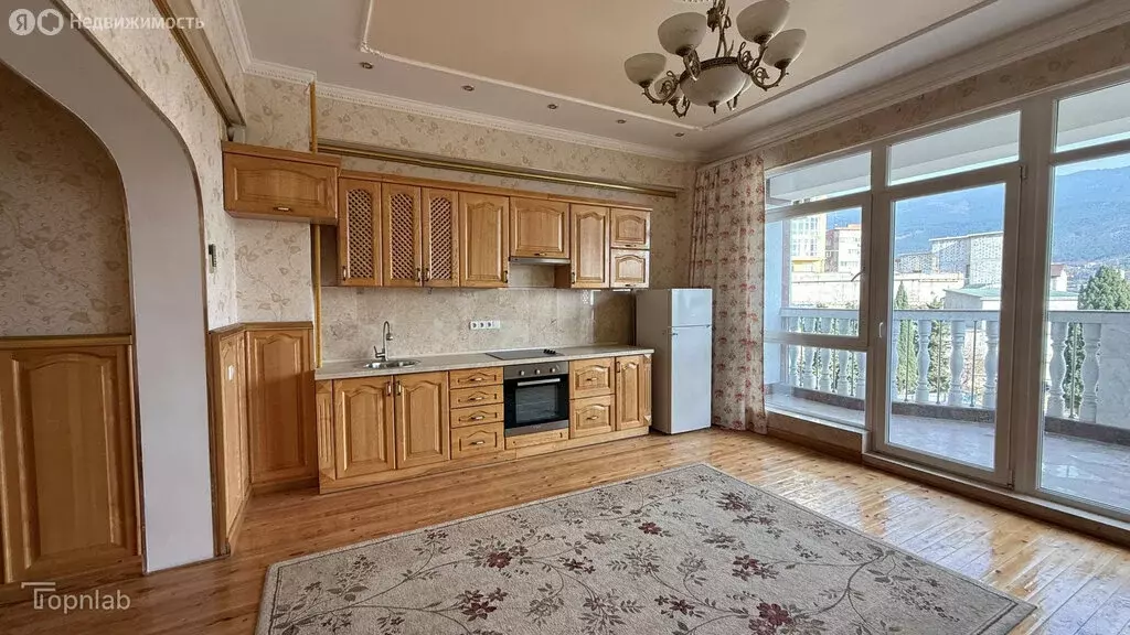 2-комнатная квартира: Ялта, Загородная улица, 17В (53 м) - Фото 2
