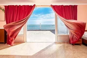 Дом в Краснодарский край, Сочи Новороссийское ш., 27 (400 м) - Фото 0
