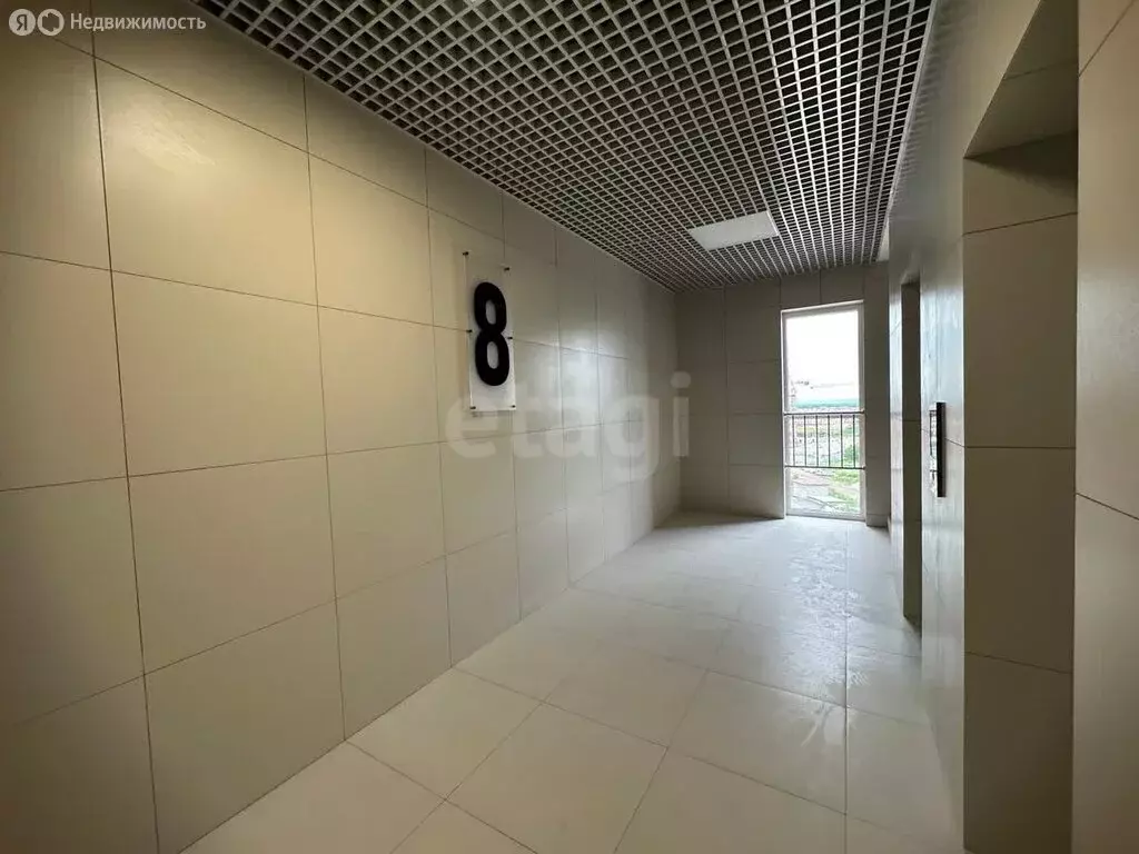 1-комнатная квартира: Владикавказ, улица Алихана Гагкаева, 19к1 (55 м) - Фото 1
