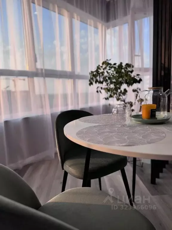 2-к кв. Тюменская область, Тюмень ул. Краснооктябрьская, 14к3 (53.0 м) - Фото 1