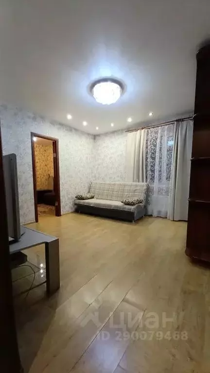 2-к кв. Карелия, Петрозаводск ул. Правды, 40 (41.0 м) - Фото 0