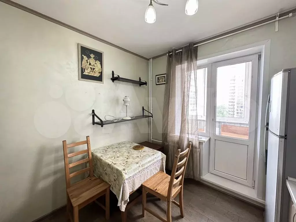 1-к. квартира, 40 м, 9/10 эт. - Фото 1