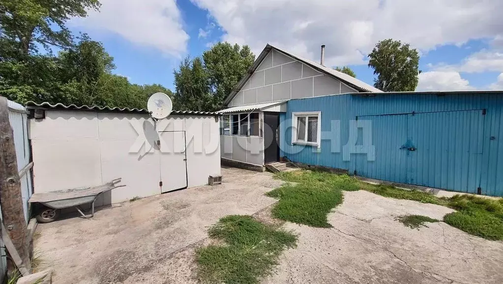 Дом в Хакасия, Алтайский район, пос. Изыхские Копи Клубный пер. (43 м) - Фото 1