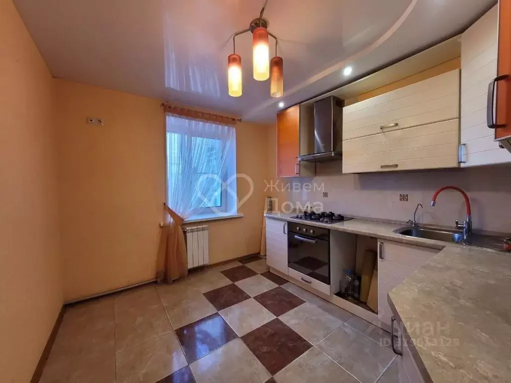 3-к кв. Волгоградская область, Волгоград Закавказская ул., 2а (64.0 м) - Фото 0