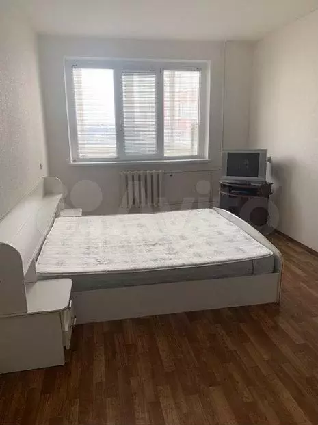 1-к. квартира, 35м, 7/10эт. - Фото 0