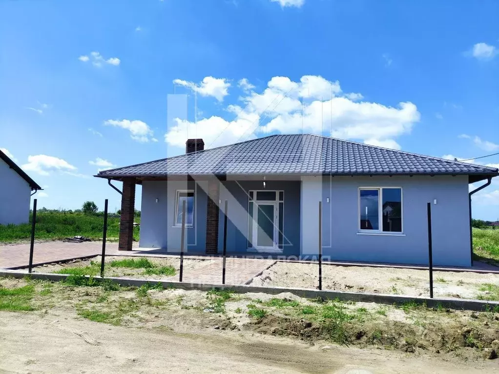 Дом в Калининградская область, Гурьевский муниципальный округ, пос. ... - Фото 1