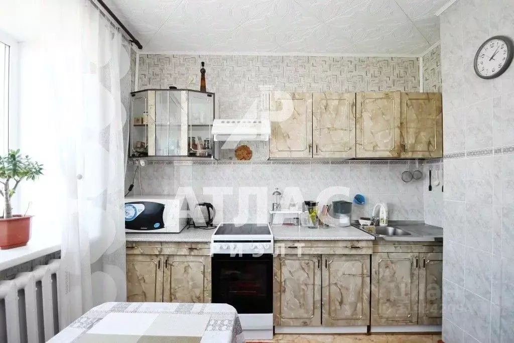 2-к кв. Омская область, Омск Городок Нефтяников мкр, ул. 50 лет ... - Фото 2