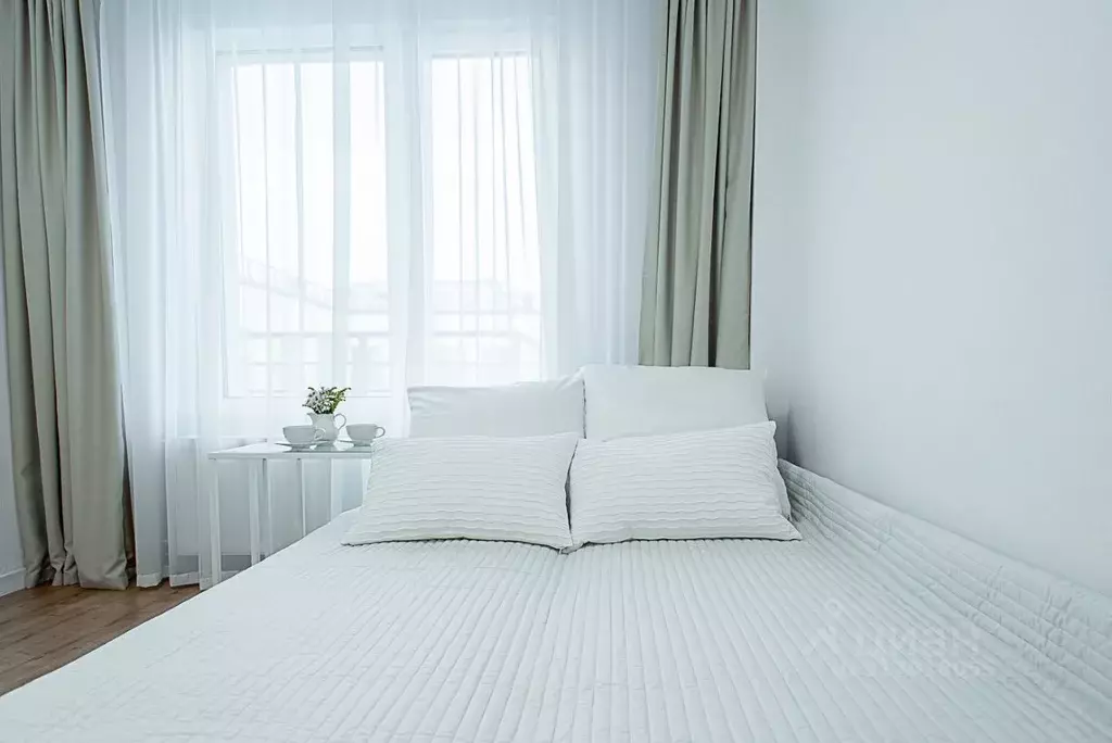 Студия Санкт-Петербург бул. Александра Грина, 1 (25.0 м) - Фото 2