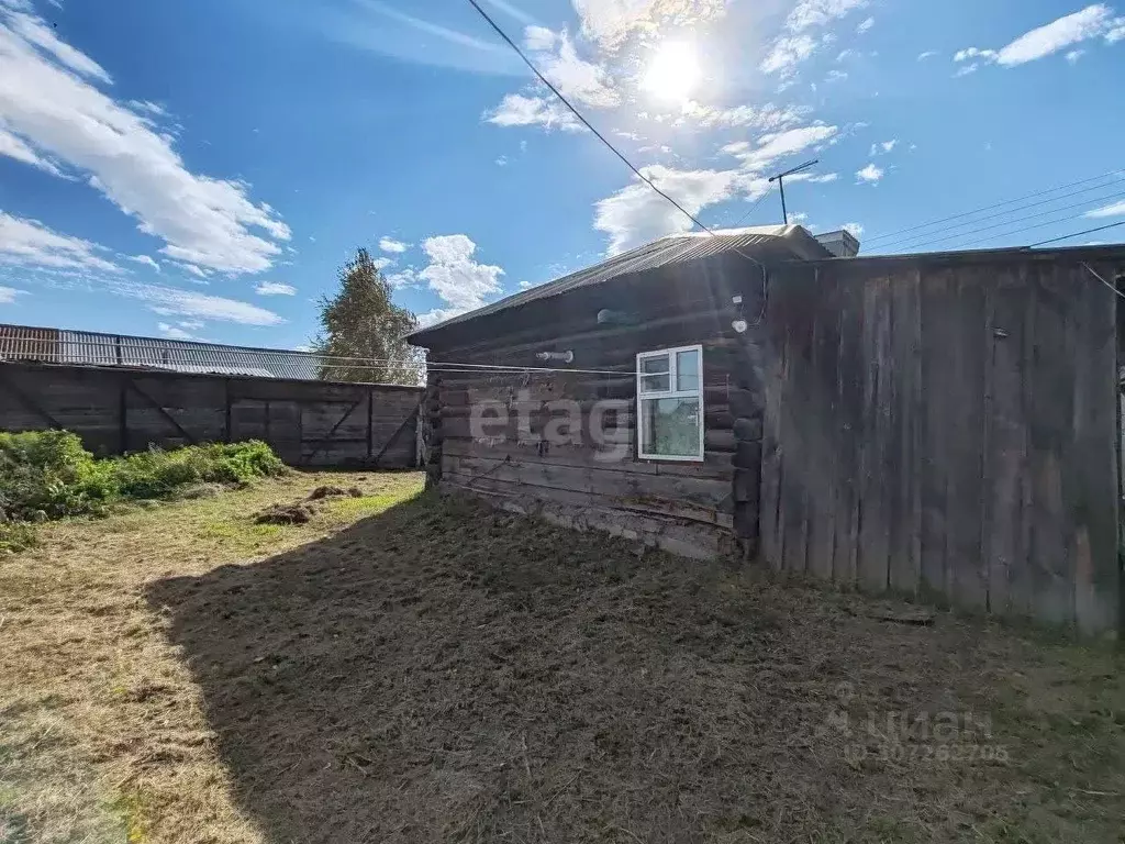 Дом в Алтайский край, Косихинский район, с. Налобиха ул. Тельмана, 71 ... - Фото 1