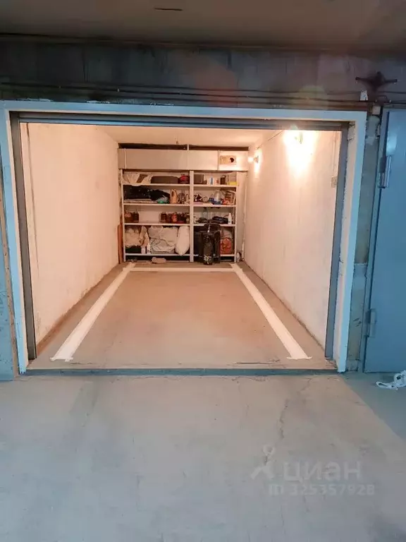 Гараж в Кемеровская область, Кемерово Молодежный просп., 1 (17 м) - Фото 1