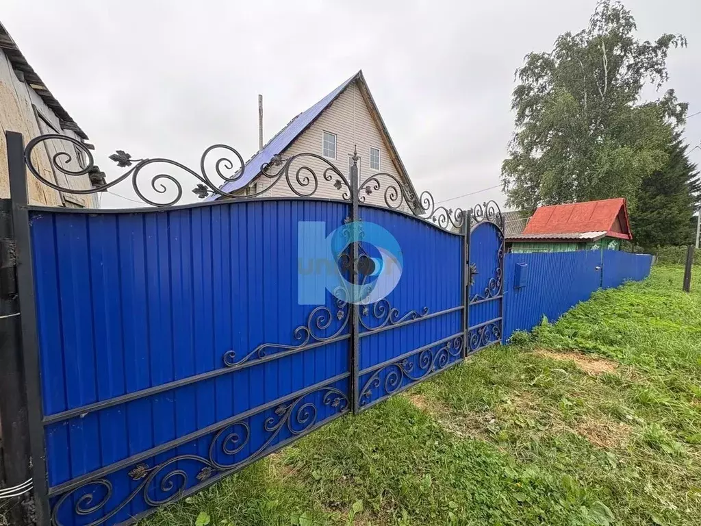 Дом в Башкортостан, Иглинский район, с. Тавтиманово ул. Фрунзе (70 м) - Фото 1