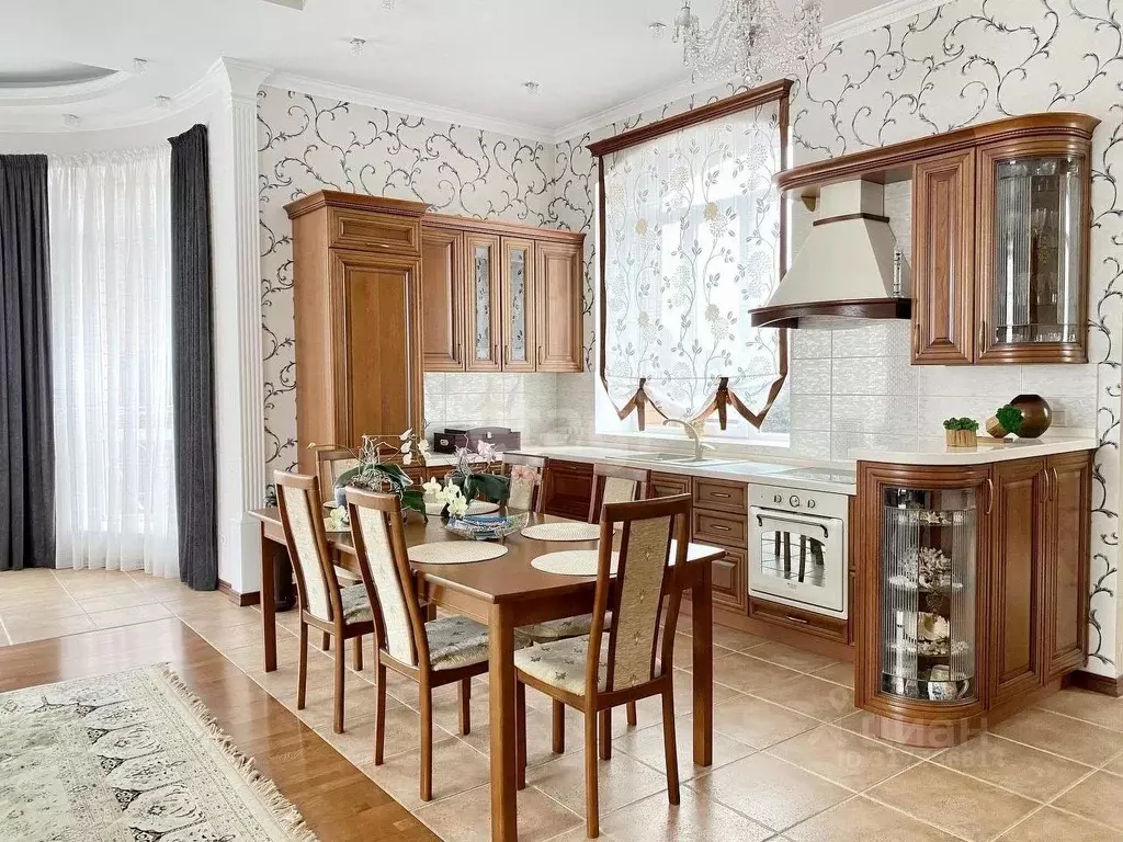 Дом в Белгородская область, Белгородский район, Тавровское с/пос, с. ... - Фото 1