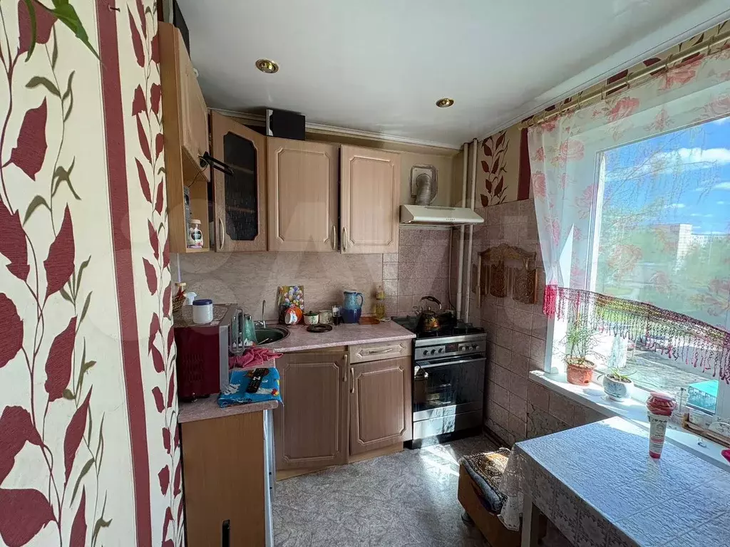 4-к. квартира, 70 м, 4/9 эт. - Фото 1