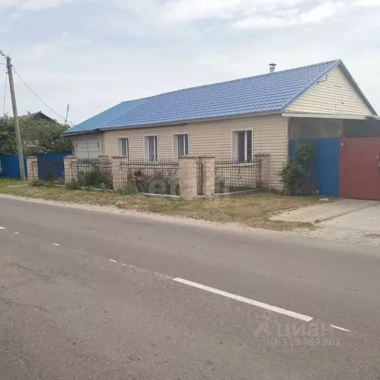 Дом в Брянская область, Суземка рп ул. Октябрьская (83 м) - Фото 0