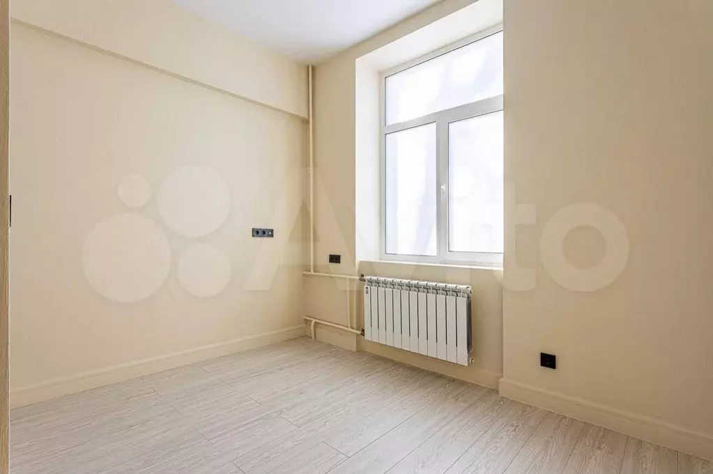 Продажа офиса 12.5 м2 - Фото 1
