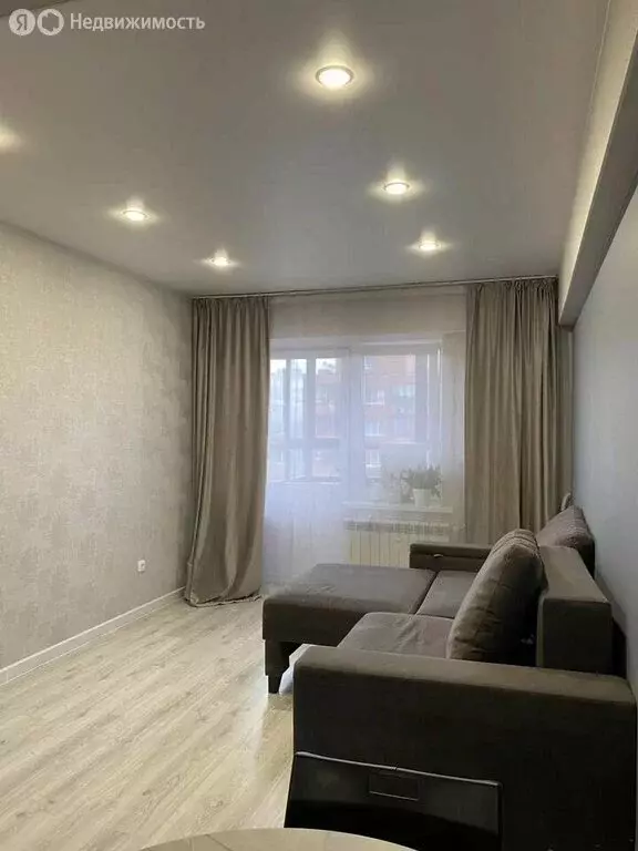 Квартира-студия: Иркутск, Братская улица, 7/9 (28.8 м) - Фото 1