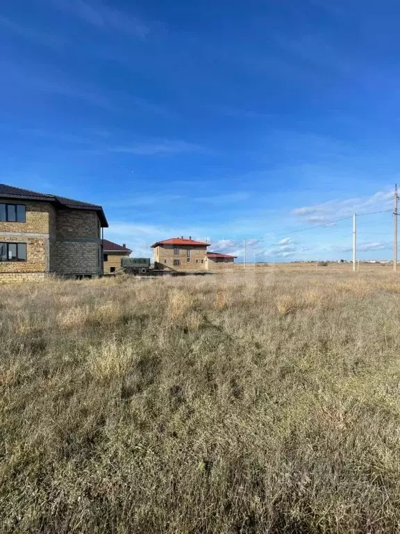 Участок в Крым, Евпатория Спутник-1 мкр, ул. Зулейхи Бекировой, 15 ... - Фото 1