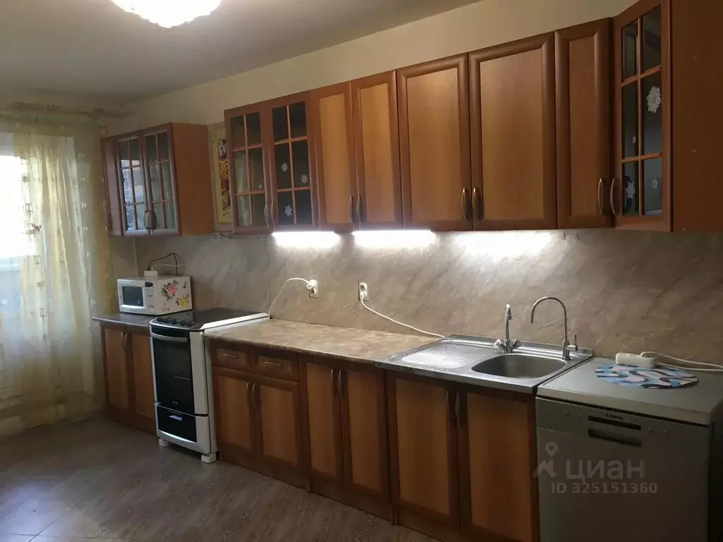 3-к кв. Санкт-Петербург дор. Кушелевская, 7к6 (74.0 м) - Фото 1