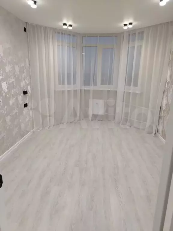 3-к. квартира, 60 м, 10/17 эт. - Фото 1