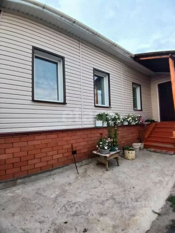 Дом в Челябинская область, Троицк ул. Дружбы Народов, 108 (62 м) - Фото 2