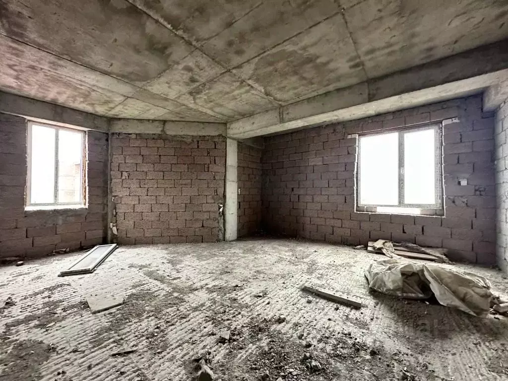 3-к кв. Дагестан, Махачкала ул. 4-я Дачная, 15 (91.0 м) - Фото 0
