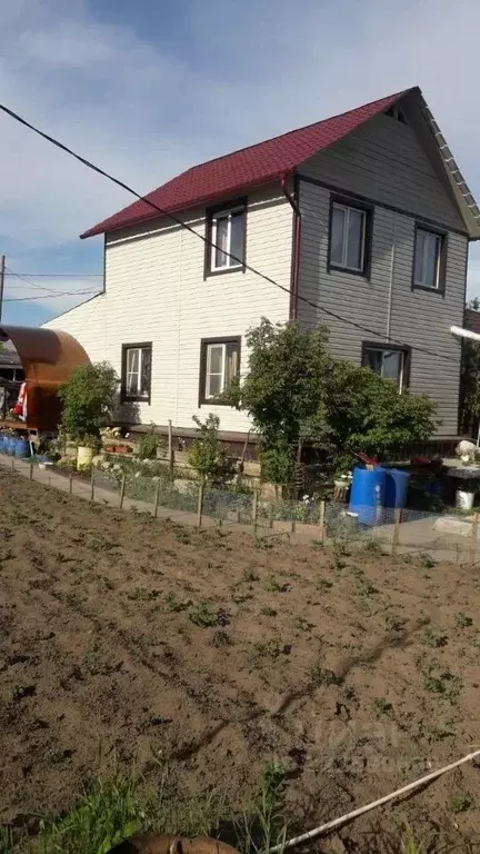 Дом в Саха (Якутия), Якутск ул. Птицевод (90 м) - Фото 1