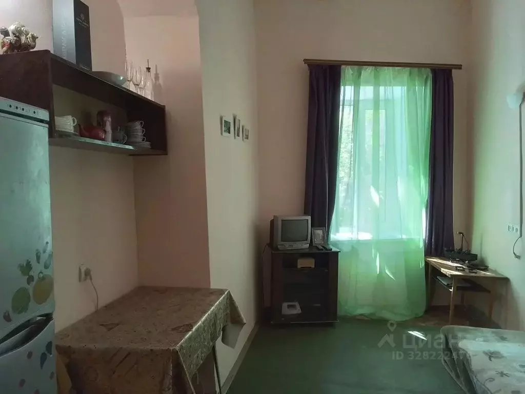 Комната Саратовская область, Саратов Соборная пл., 1 (12.0 м) - Фото 1