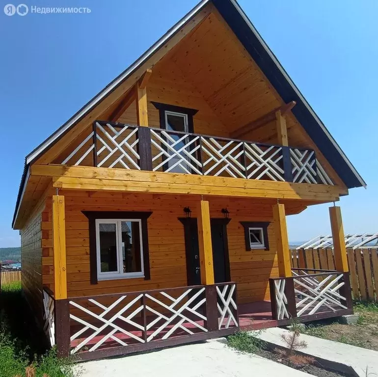 Дом в Урик, 6-й Советский переулок (100 м) - Фото 1